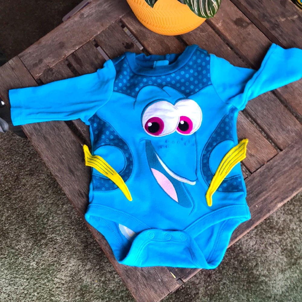 Dory bodysuit from Disney baby for 3-6months